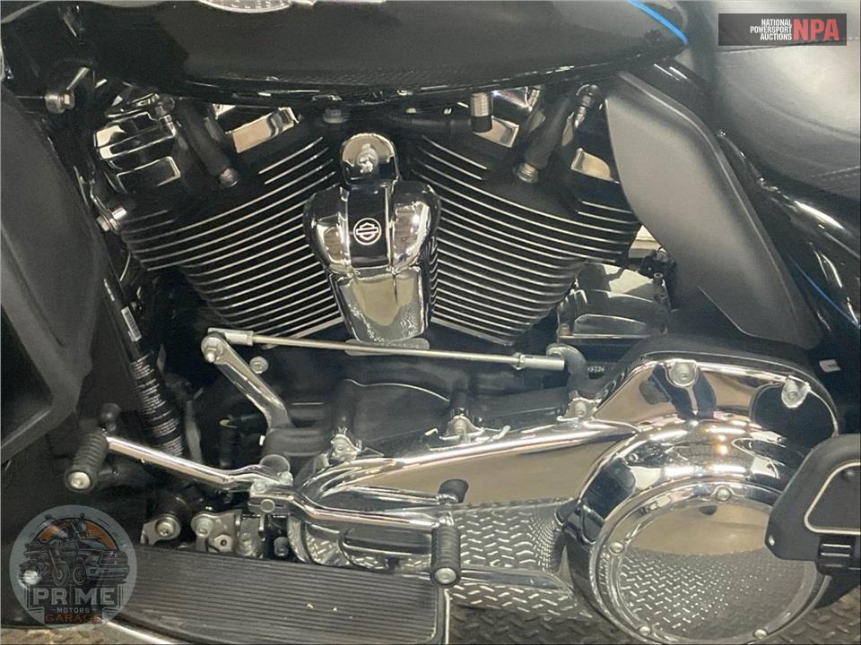 2018 Harley-Davidson FLHTK ULTRA LIMITED — фото 7