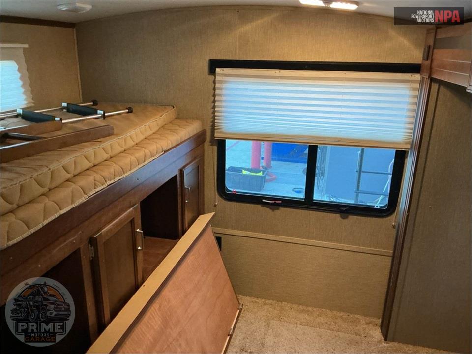 2018 Keystone Rv M-325 BH - OUTBACK SUPER-LITE SERIES — фото 12