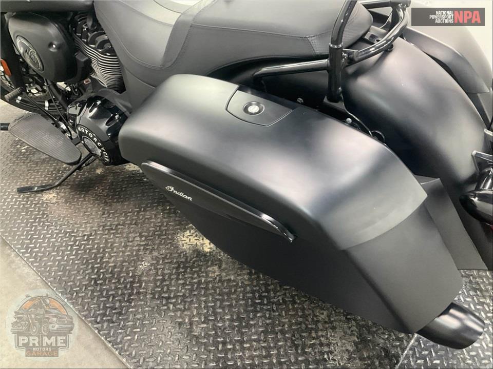 2022 Indian Motorcycle CHIEFTAIN DARK HORSE (BLACK SMOKE) — фото 17