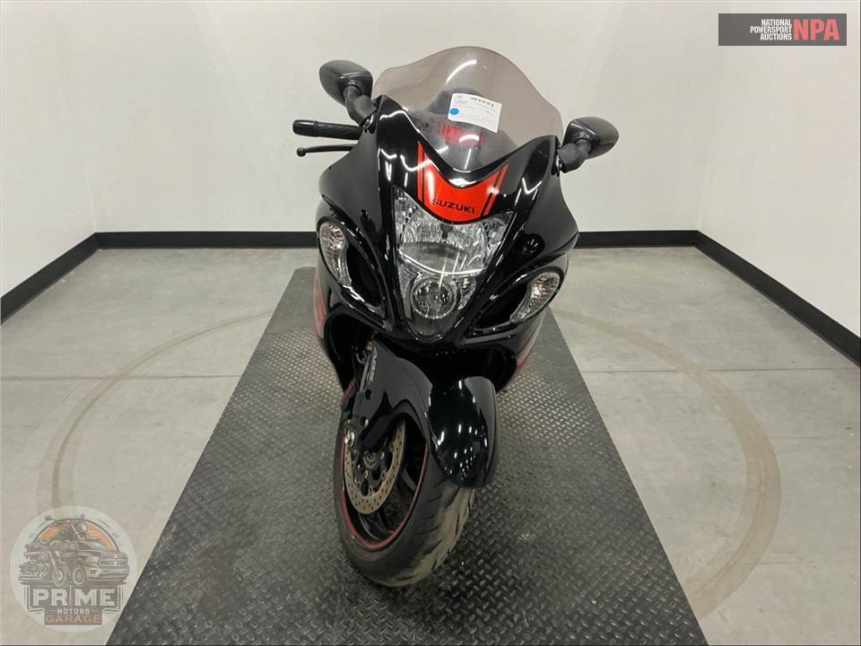 2019 Suzuki GSX1300RAL9 HAYABUSA — фото 2