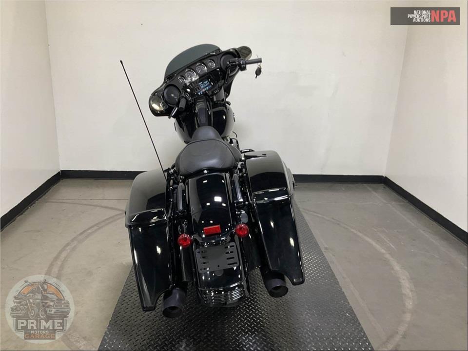2023 Harley-Davidson FLHXS STREET GLIDE SPECIAL — фото 4