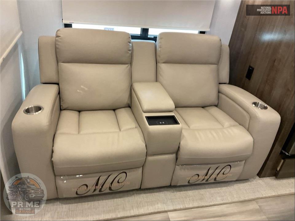 2024 Rockwood By Forest River M-8263MBR - SIGNATURE FIFTH WHEEL SERIES — фото 13