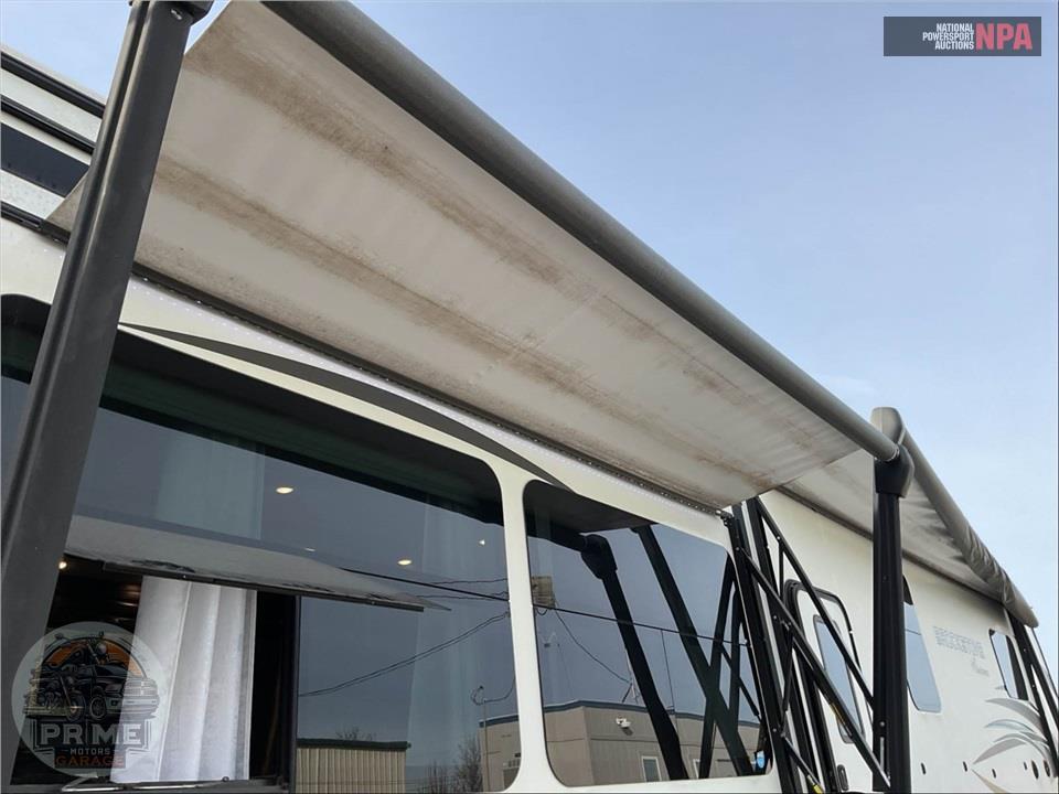 2021 Coachmen By Forest River M-398 MBL - BROOKSTONE FIFTH WHEEL SERIES — фото 27