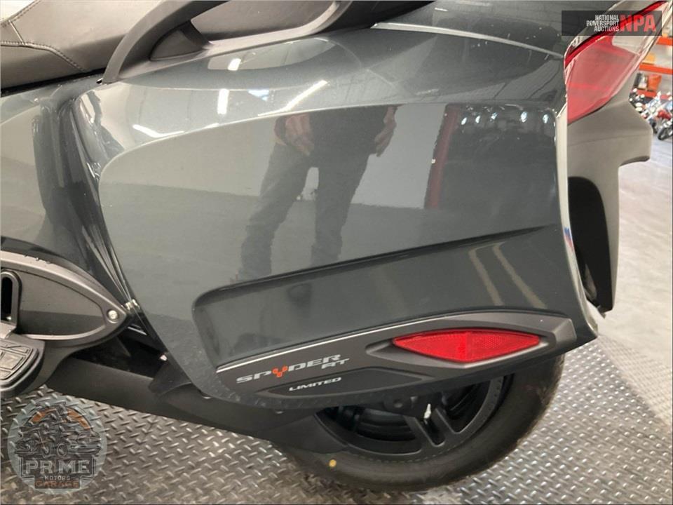 2018 Can-Am SPYDER RT-LIMITED SE6 — фото 11