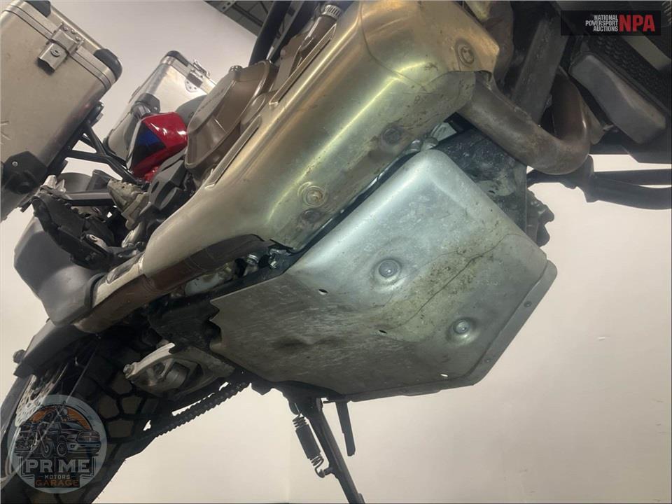 2022 Honda CRF1100A AFRICA TWIN — фото 11