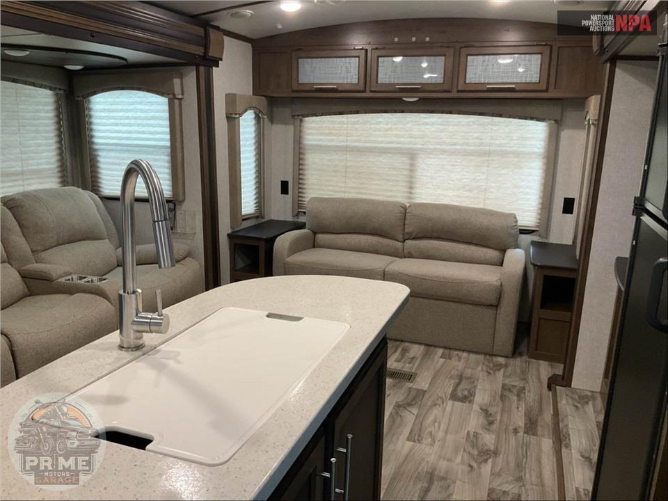2018 Keystone Rv M-32 RLI - COUGAR X-LITE SERIES — фото 7
