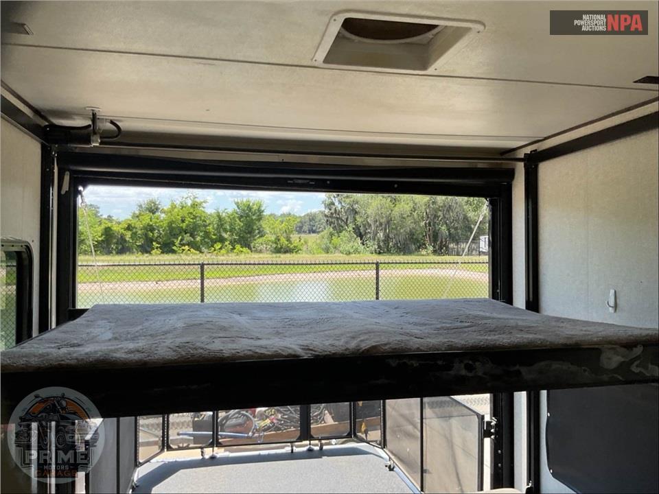 2018 Keystone Rv M-35 - CARBON TOY HAULER SERIES — фото 19