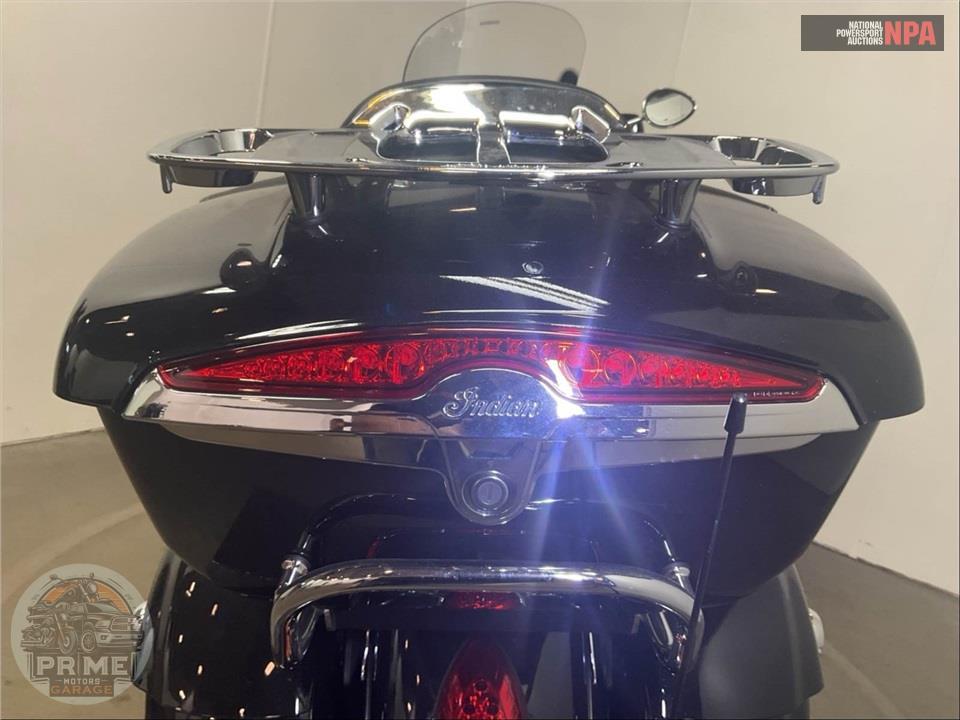 2021 Indian Motorcycle ROADMASTER (BLACK) — фото 20
