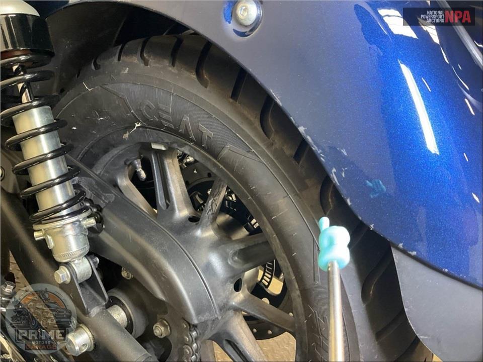 2024 Royal Enfield SUPER METEOR 650 — фото 12