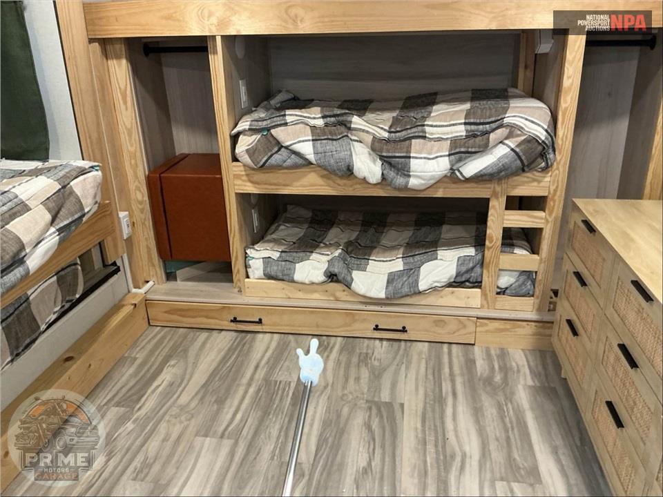 2023 Alliance Rv M-36V11 - VALOR FIFTH WHEEL SERIES — фото 27
