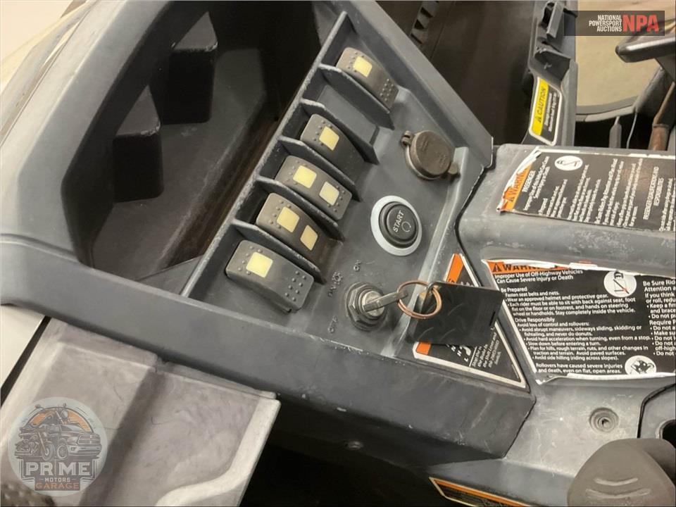 2016 Can-Am COMMANDER 1000 XT — фото 7