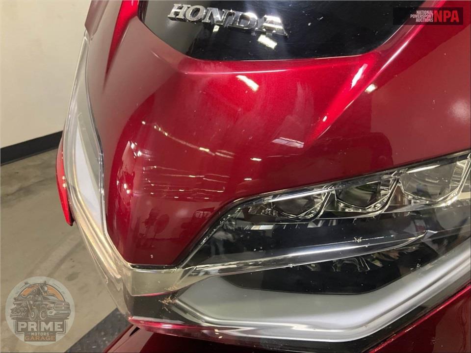 2018 Honda GL1800D GOLDWING TOUR DCT (RED) — фото 16