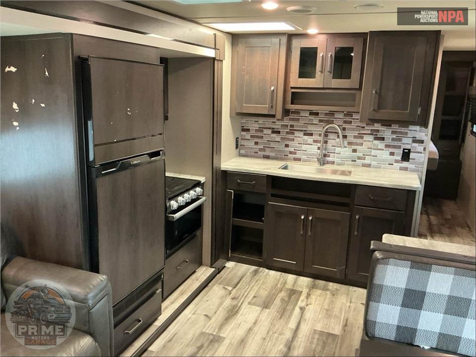 2023 Grand Design Recreational Vehicles M-297QB - TRANSCEND XPLOR SERIES — фото 9