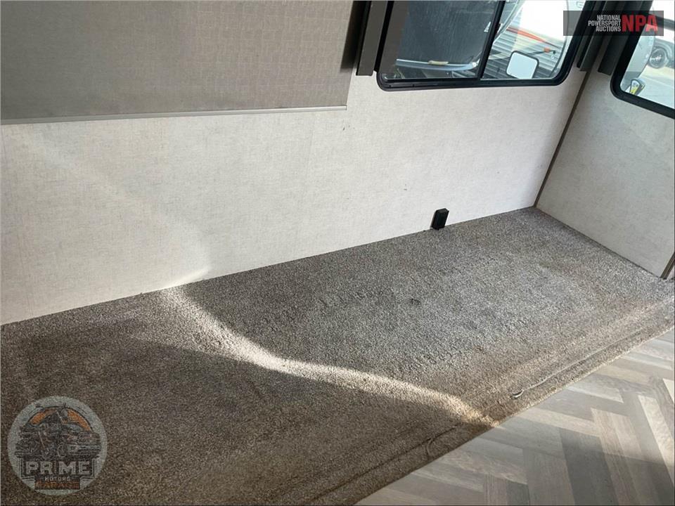 2021 Salem By Forest River M-353BED - HEMISPHERE FIFTH WHEEL SERIES — фото 10