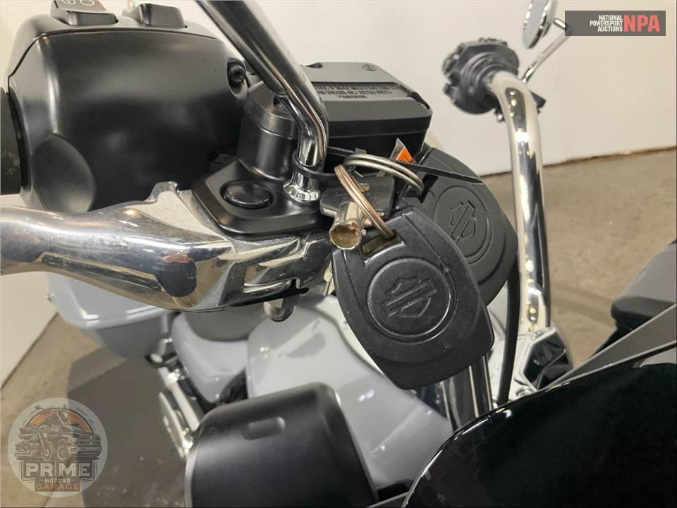 2026 Harley-Davidson FLTRX ROAD GLIDE — фото 11