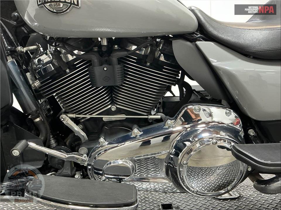 2025 Harley-Davidson FLHXU STEET GLIDE ULTRA — фото 7