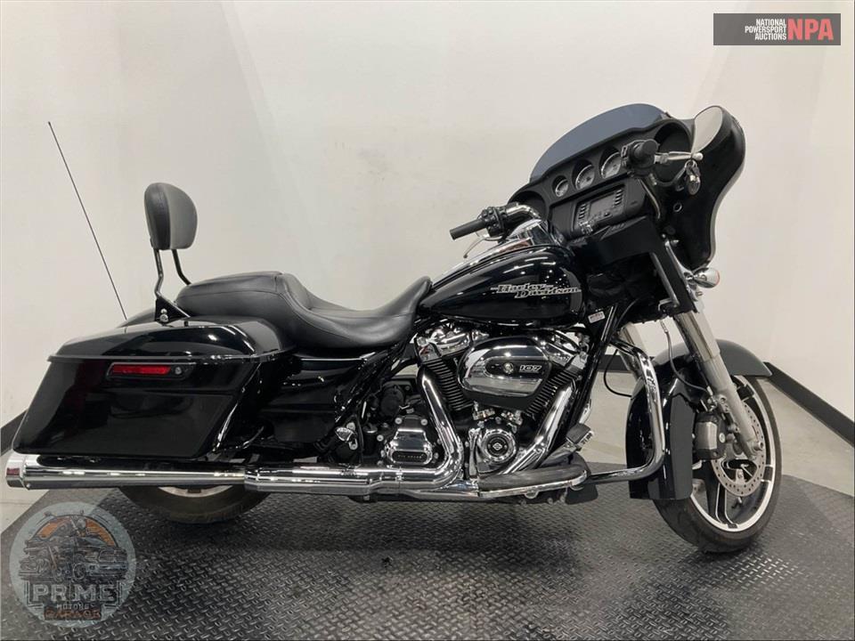 2019 Harley-Davidson FLHX STREET GLIDE — фото 1