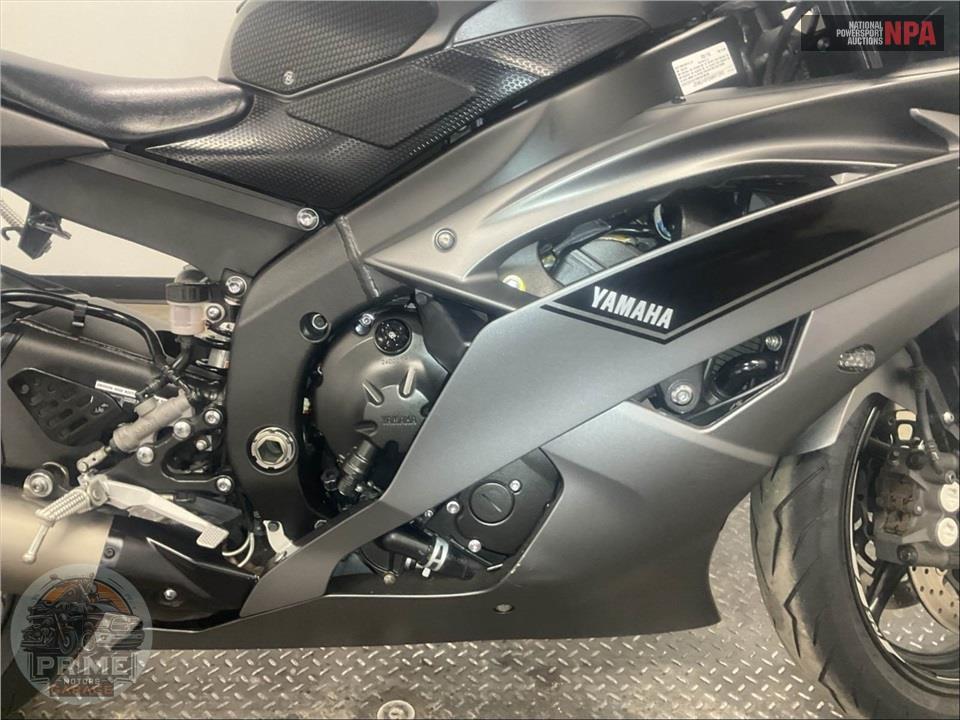 2016 Yamaha YZF-R6 (MATTE GRAY) — фото 6