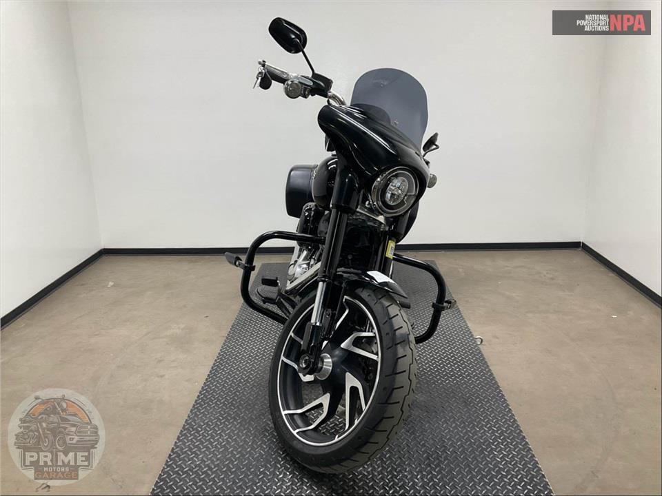 2019 Harley-Davidson FLSB SPORT GLIDE — фото 2
