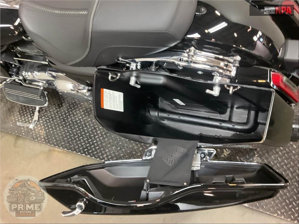 2024 Harley-Davidson FLHX STREET GLIDE — фото 17