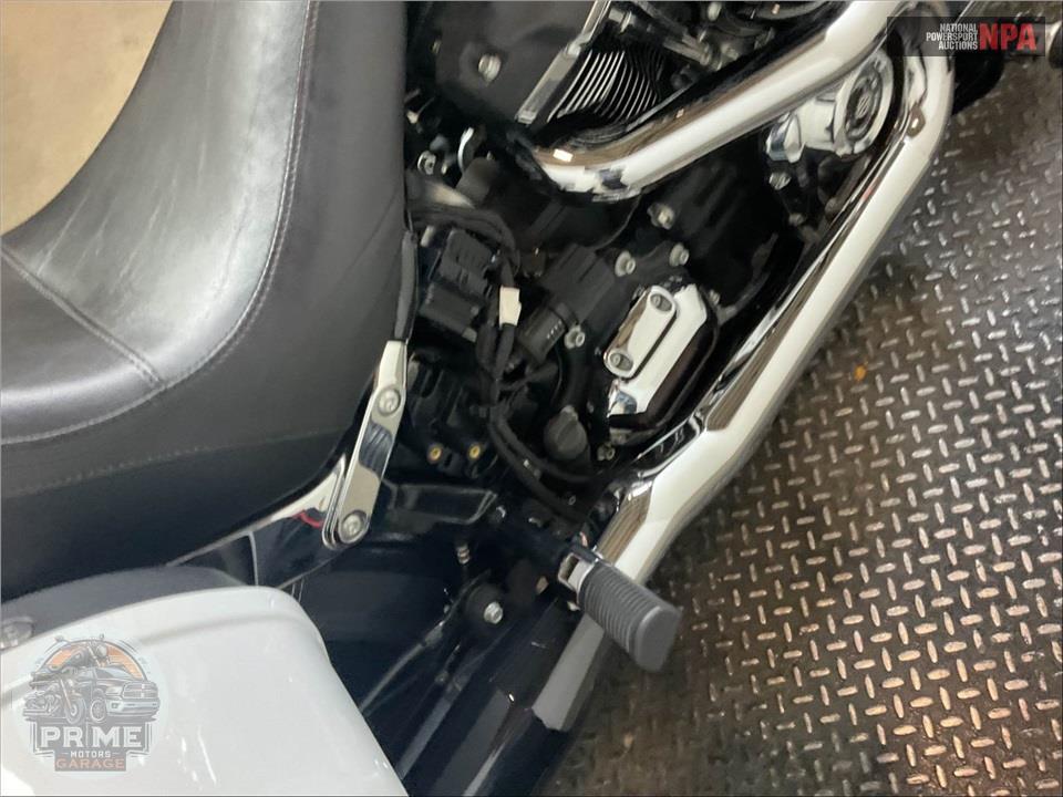 2021 Harley-Davidson FLSB SPORT GLIDE — фото 15