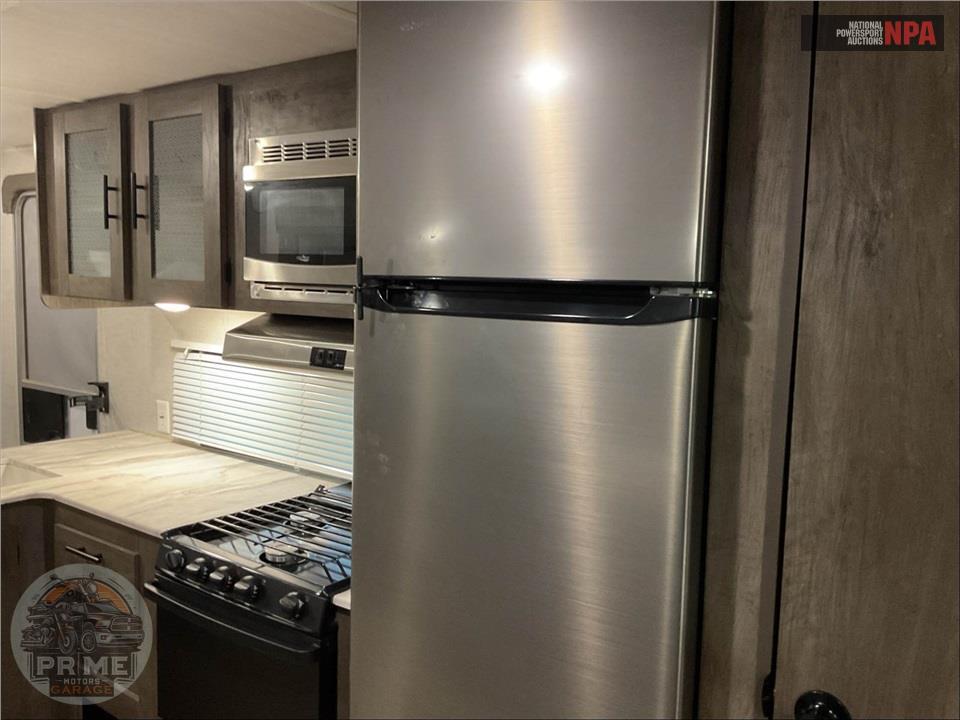 2020 Wildwood By Forest River M-263BHXL X-LITE SERIES — фото 8