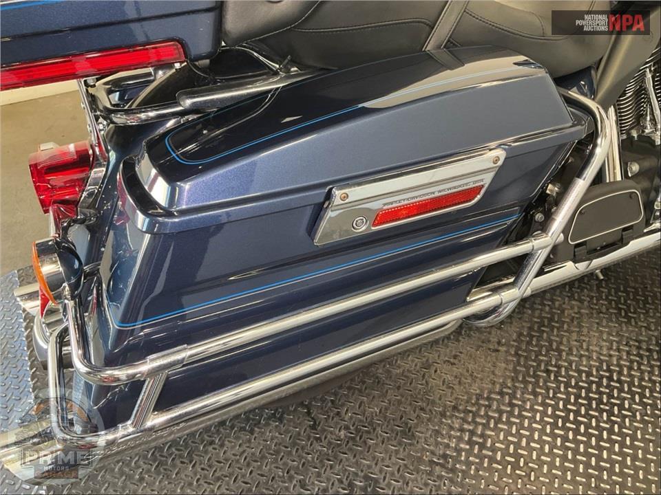 2008 Harley-Davidson FLHTCU ULTRA CLASSIC ELECTRA GLIDE — фото 17