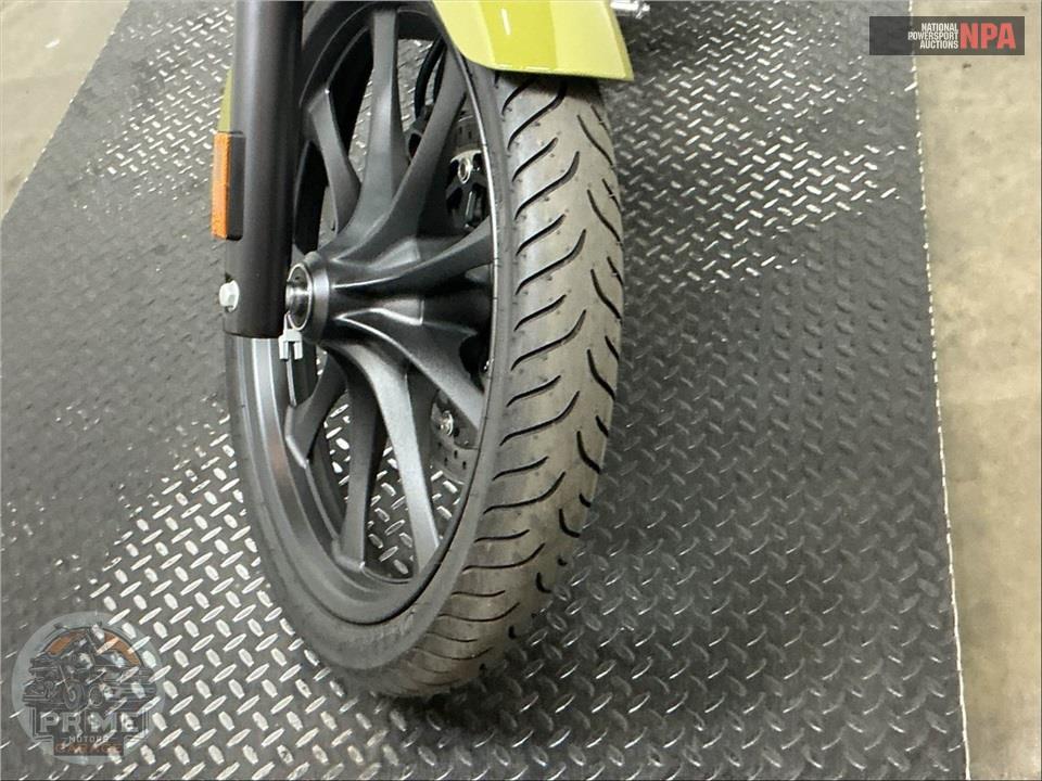 2024 Honda VT1300CXA FURY — фото 14