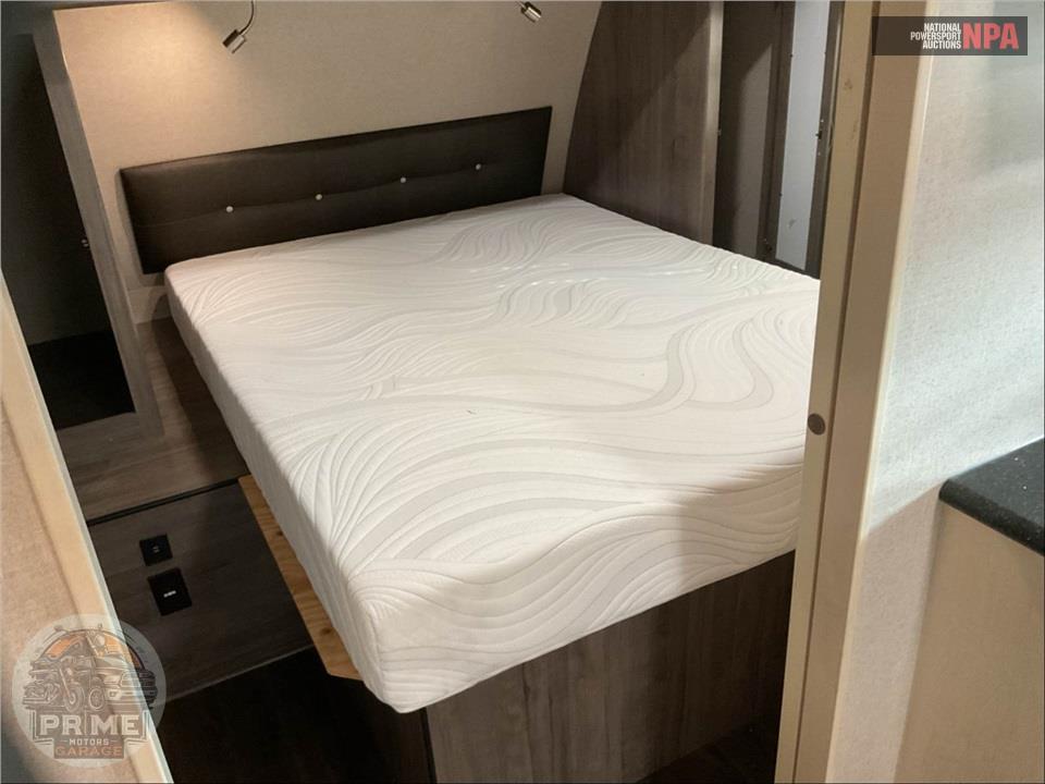 2019 Minnie M-27BHSS - MINNIE PLUS SERIES — фото 11