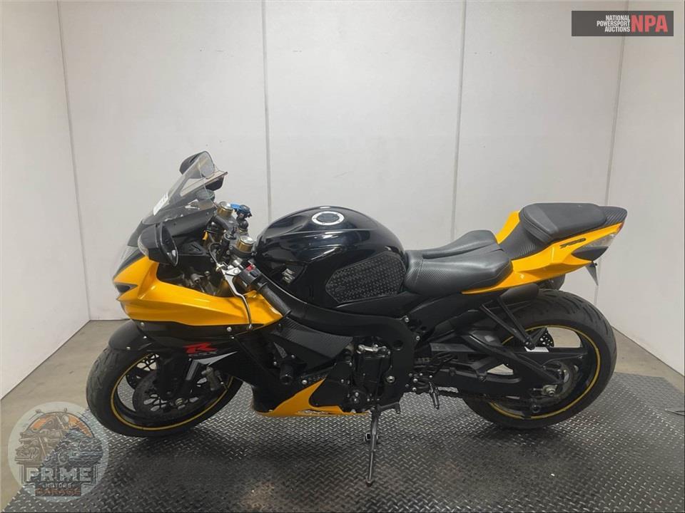 2017 Suzuki GSX-R750L7 — фото 3