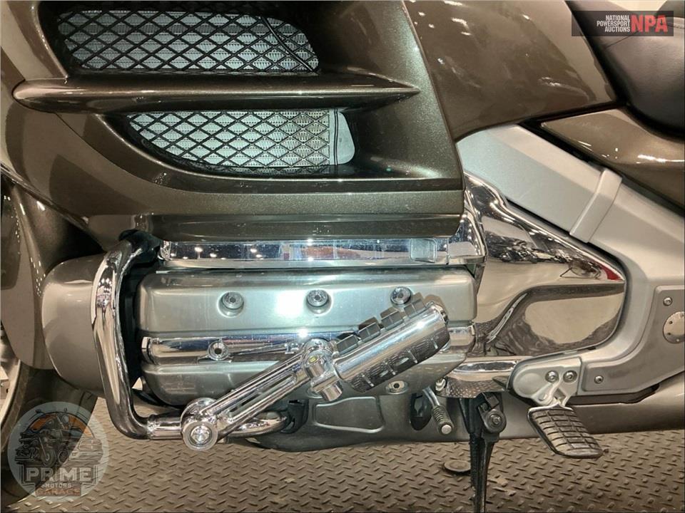 2009 Honda GL18HPM9 GOLDWING — фото 7