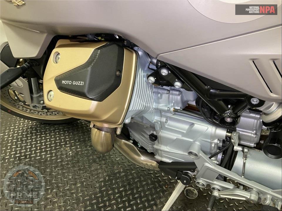 2023 Moto Guzzi V100 MANDELLO — фото 8