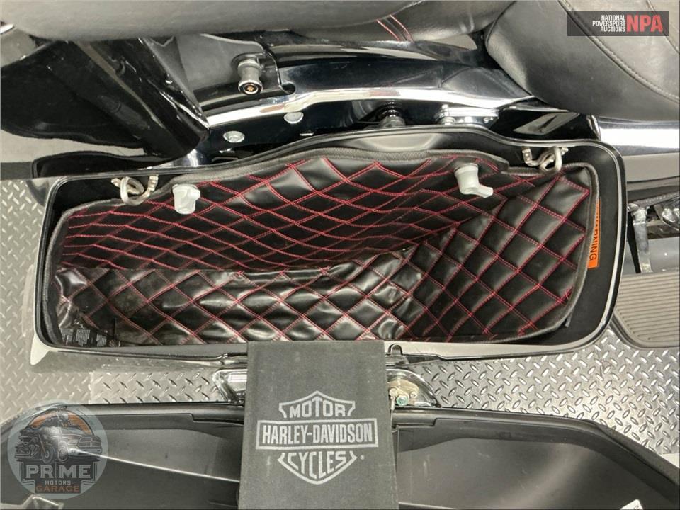 2019 Harley-Davidson FLHT ELECTRA GLIDE STANDARD — фото 48