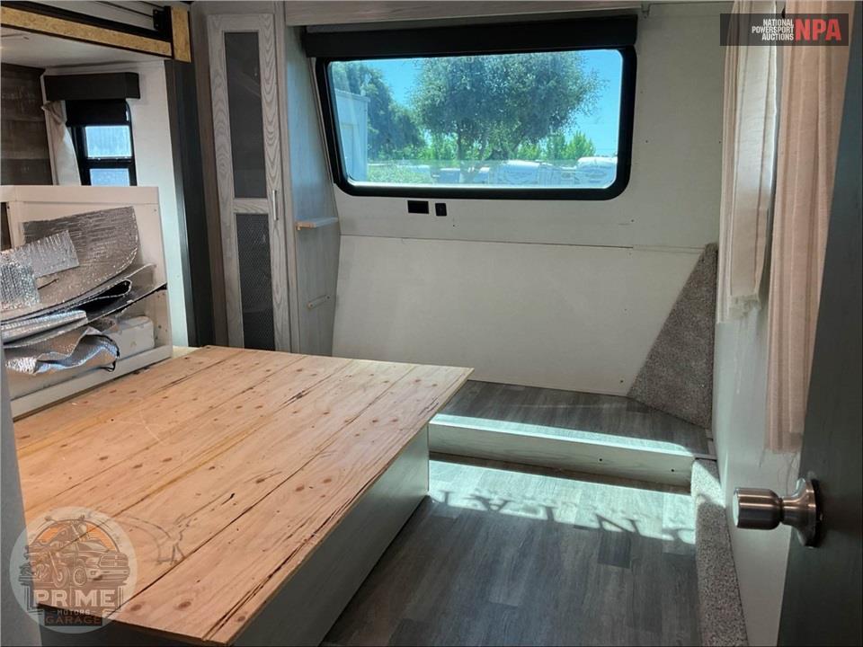 2021 Keystone Rv M-334 BH - MONTANA HIGH COUNTRY FIFTH WHEEL SERIES — фото 12