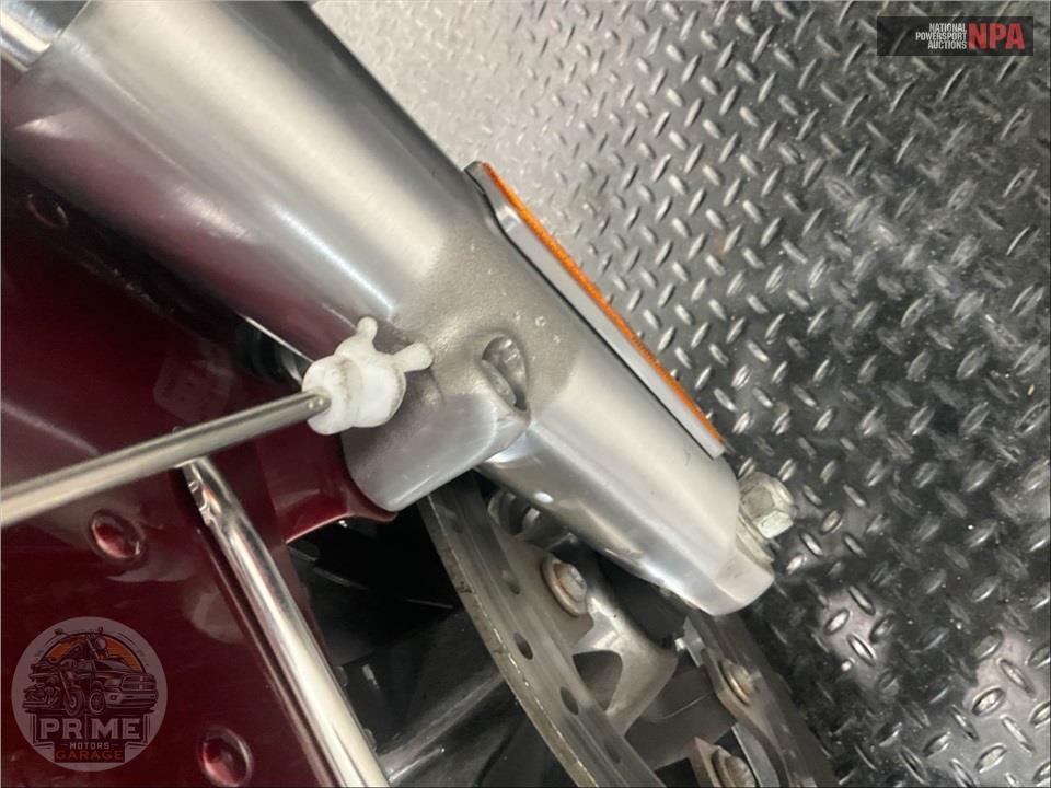 2017 Harley-Davidson FLHTKL ULTRA LIMITED LOW — фото 29