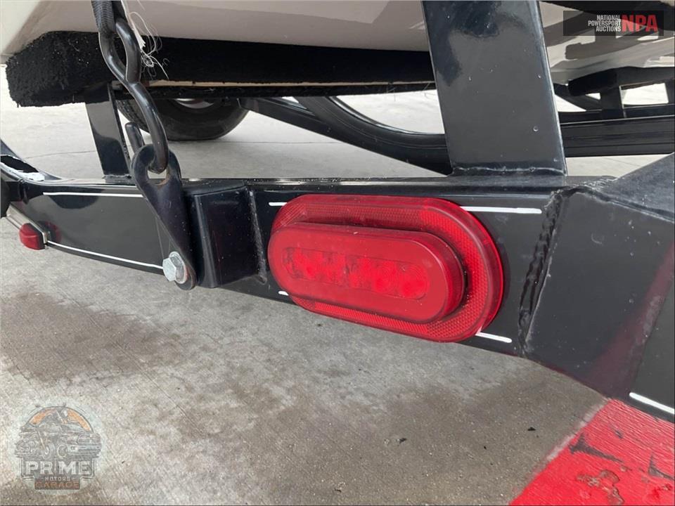 2019 Regal Marine 1900 ES L=20/E=1- 200HP VOLVO SD — фото 30
