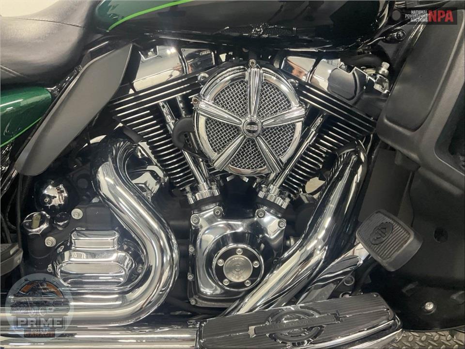 2015 Harley-Davidson FLHTK ELECTRA GLIDE ULTRA LIMITED — фото 6