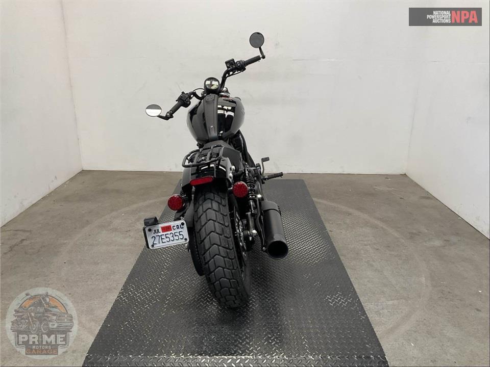 2025 Indian Motorcycle SCOUT BOBBER LIMITED (SMOKE) — фото 4