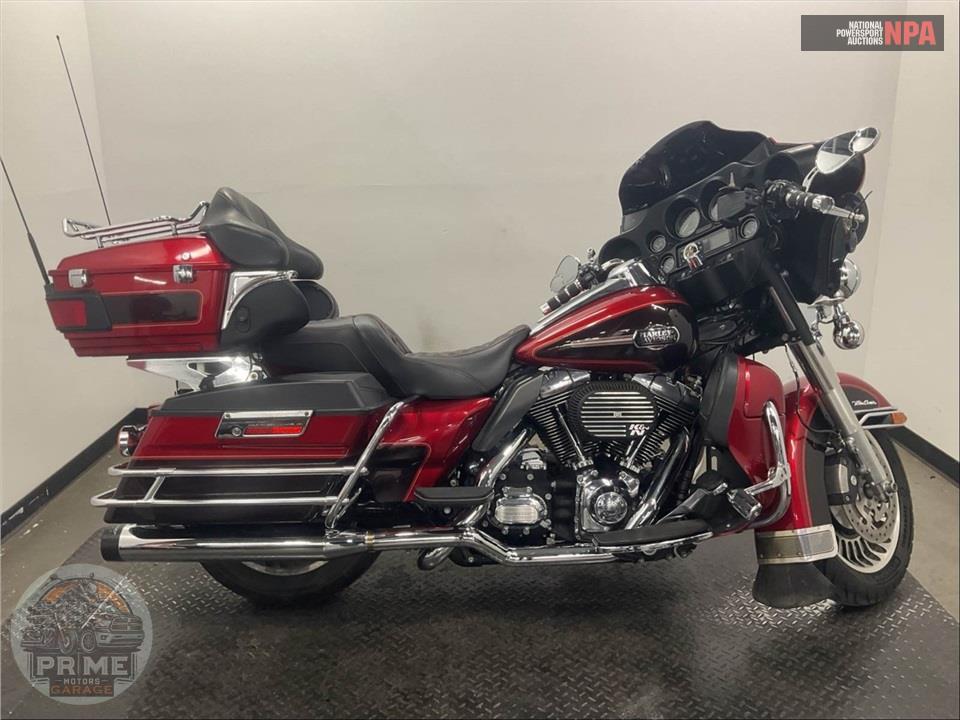2012 Harley-Davidson FLHTCU UL CLSC EL GLIDE — фото 1