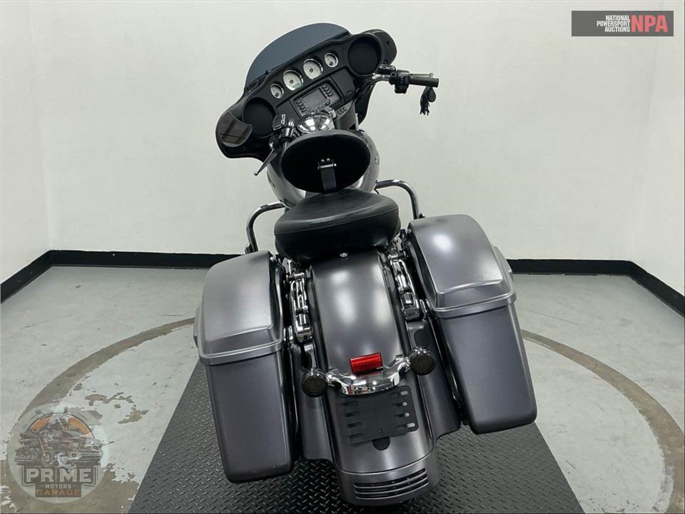 2015 Harley-Davidson FLHX STREET GLIDE — фото 4