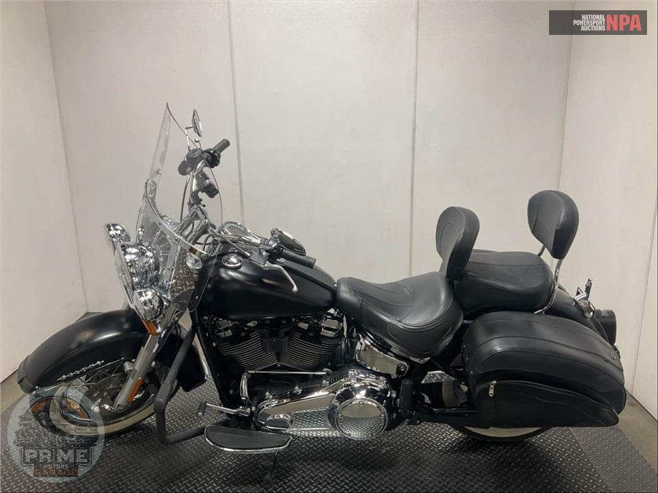 2018 Harley-Davidson FLDE DELUXE — фото 3