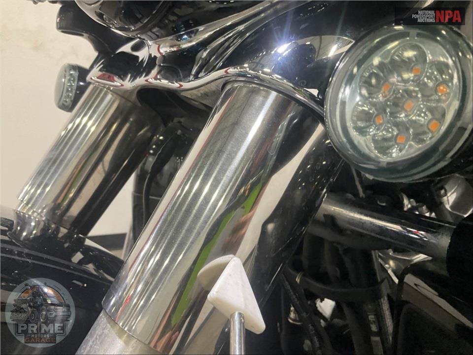 2022 Harley-Davidson FLHTCUTG TRI GLIDE ULTRA CLASSIC — фото 66