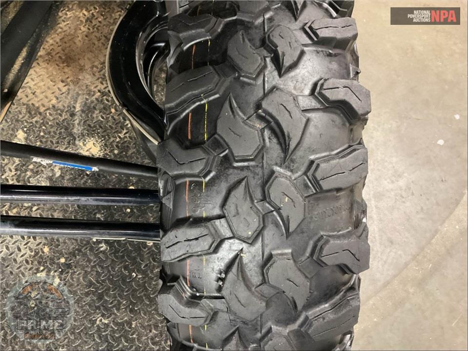 2018 Can-Am MAVERICK X3 X DS TURBO R — фото 39
