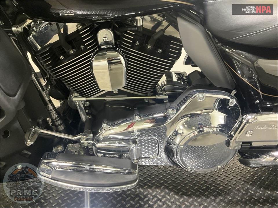 2016 Harley-Davidson FLHTK ELECTRA GLIDE ULTRA LIMITED — фото 7