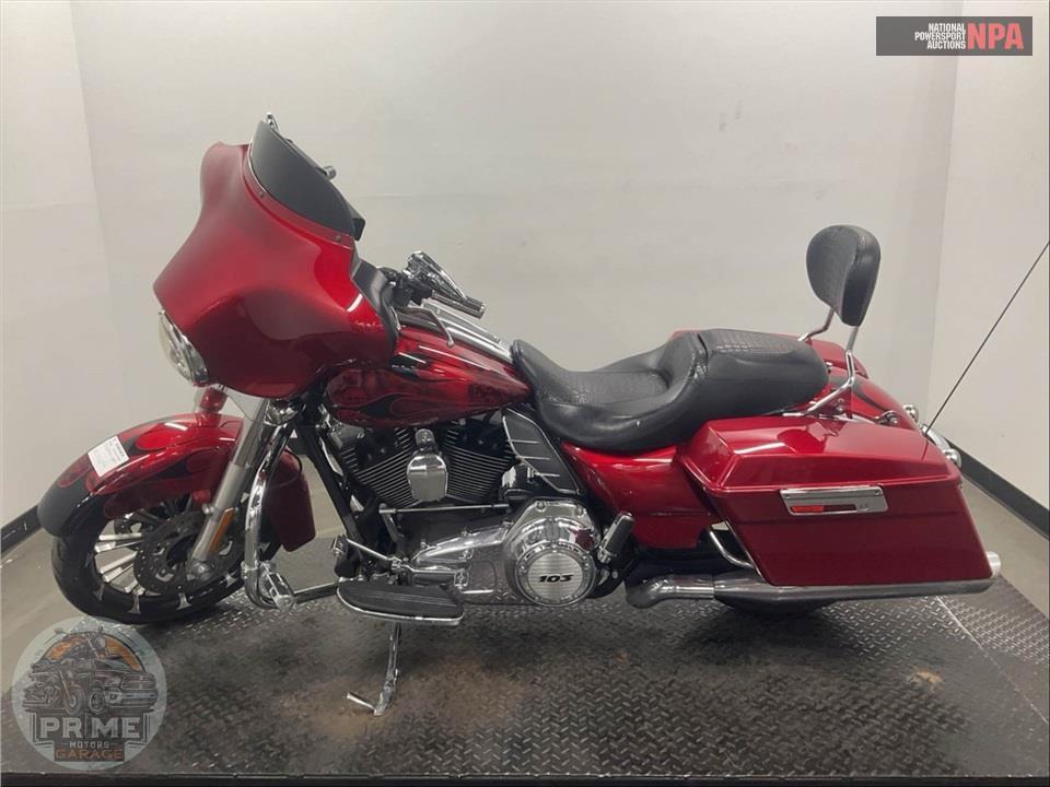 2012 Harley-Davidson FLHX STREET GLIDE — фото 3