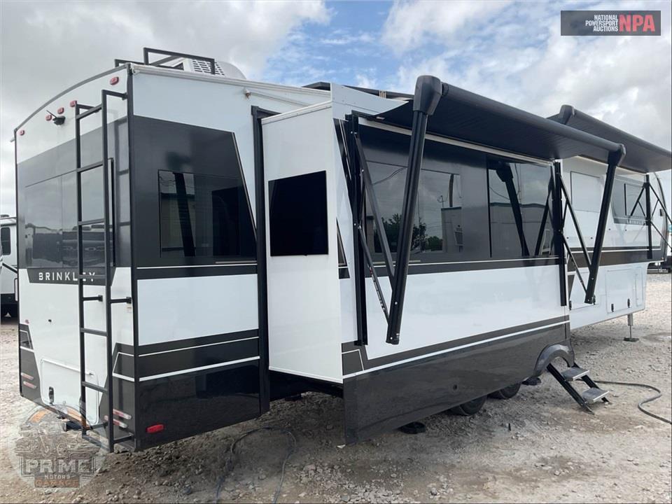 2025 Brinkley Rv M-3610 - MODEL Z FIFTH WHEEL SERIES — фото 4