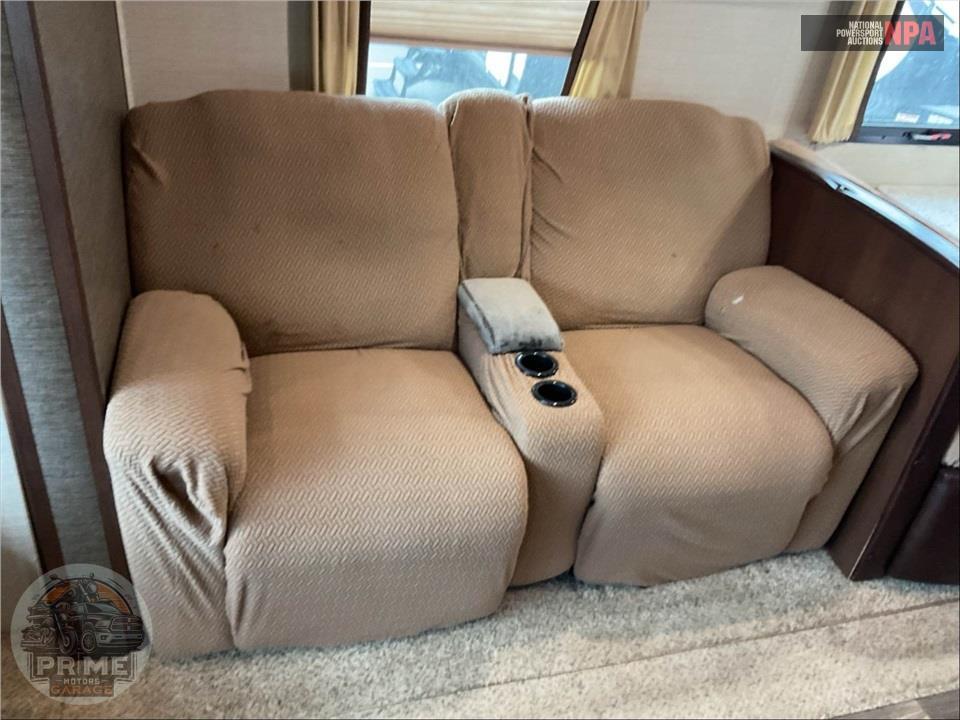 2017 Keystone Rv M-30 RIPR - BULLET PREMIER SERIES — фото 10
