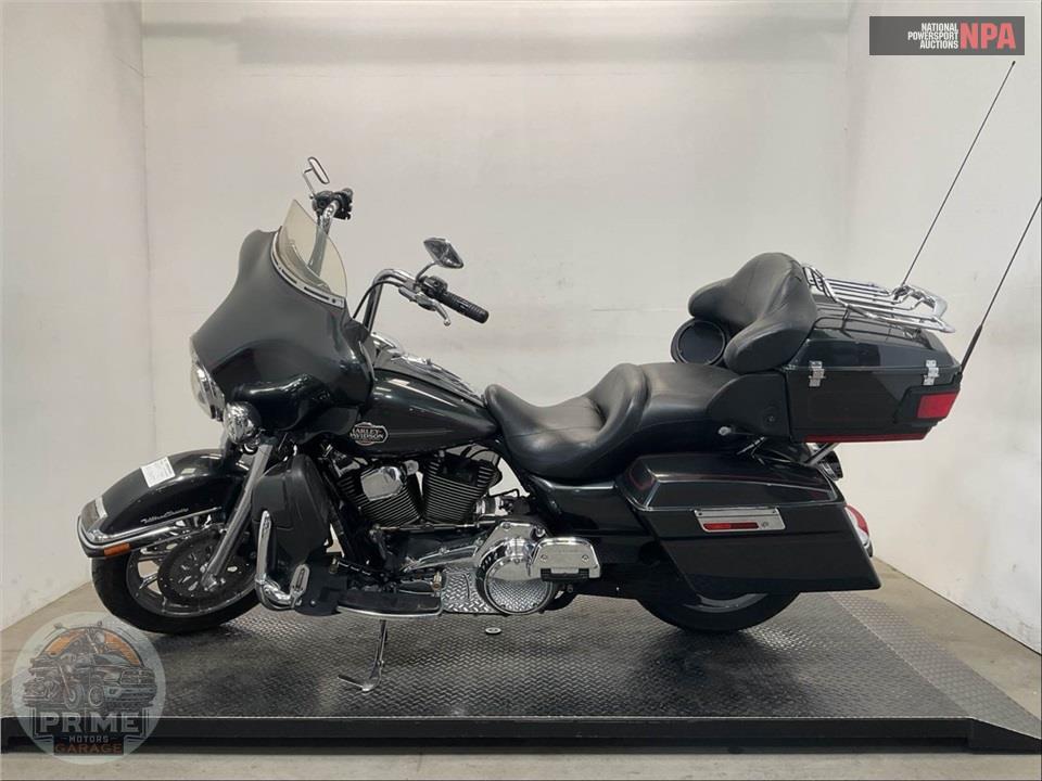 2009 Harley-Davidson FLHTCU ULTRA CLASSIC ELECTRA GLIDE — фото 3