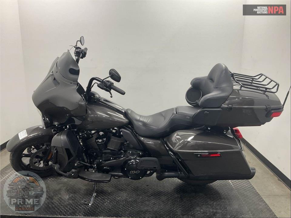2023 Harley-Davidson FLHTK ELECTRA GLIDE ULTRA LIMITED — фото 3