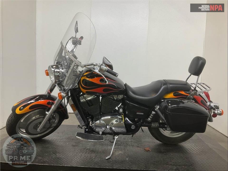 2007 Honda VT1100C27 SHADOW SABRE — фото 3